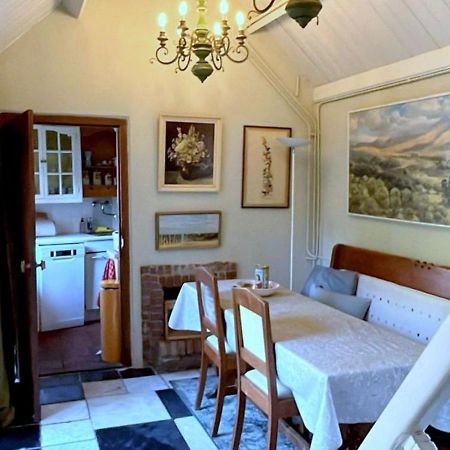 Rustic Retreat: Fireplace, Bbq, + Forest Access Burgh-Haamstede Exterior foto